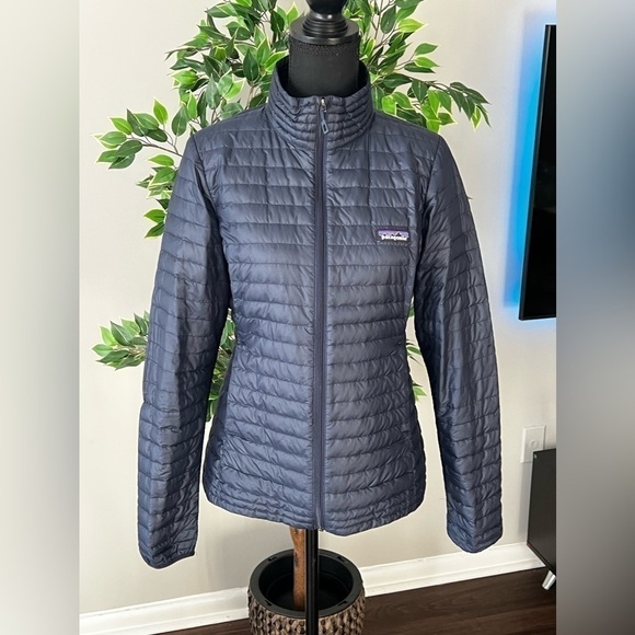 Patagonia Quilted Jacket - Picture 2 of 9
